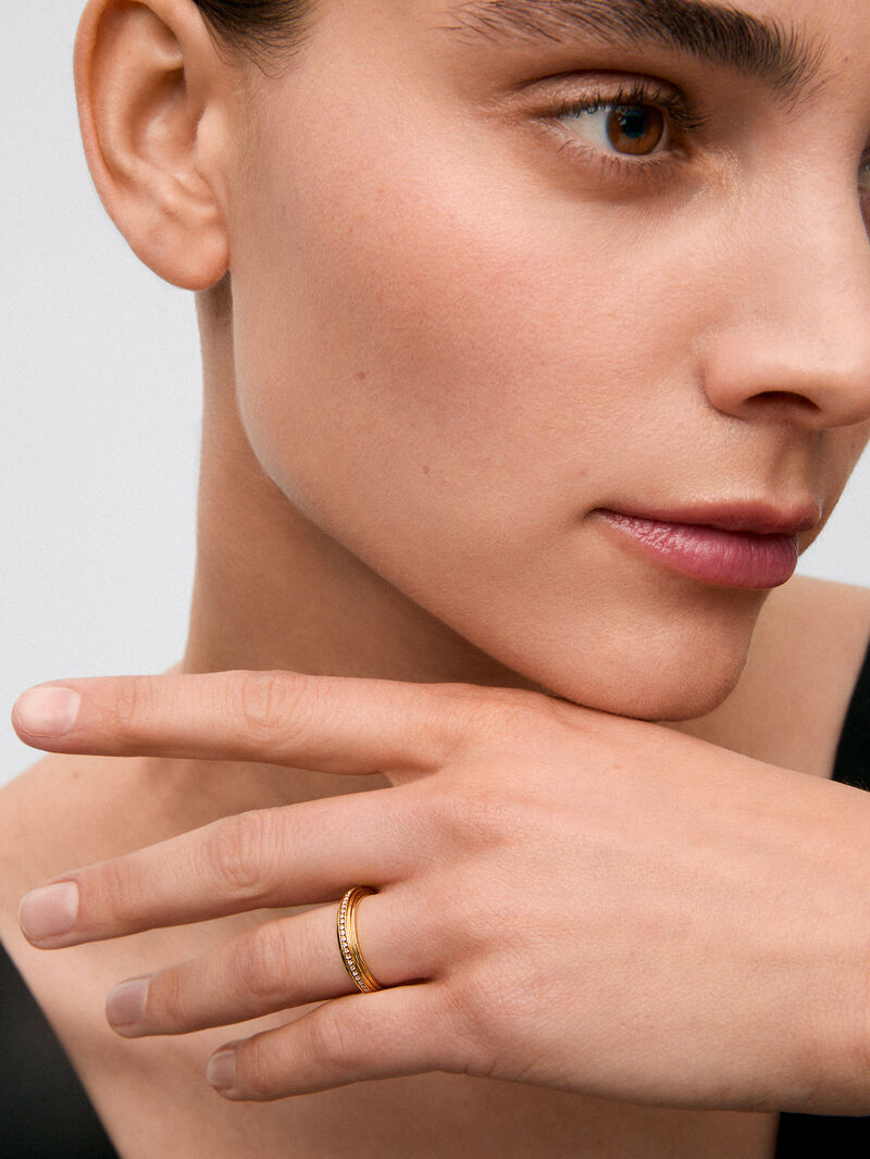 18K yellow gold ring with 50 brilliant-cut diamonds with a total of 0.15 cts image number 1