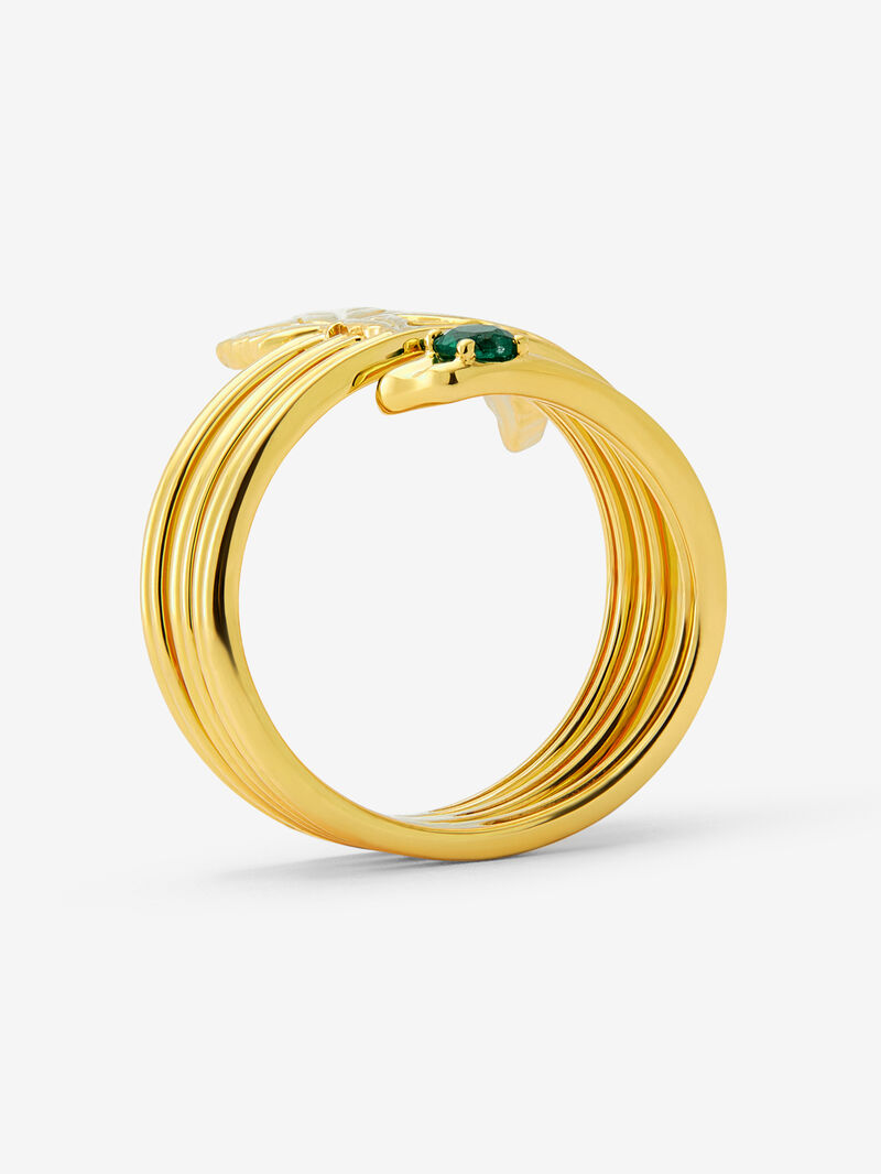 18K yellow gold ring with a 0.11 ct brilliant-cut emerald, in a maple leaf design image number 4