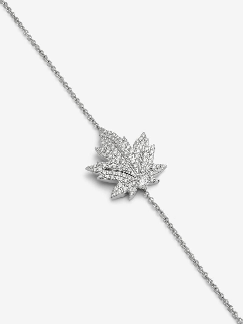 18K white gold bracelet with a 0.14 ct central brilliant-cut diamond, diamond pavé, and a maple leaf design image number 2