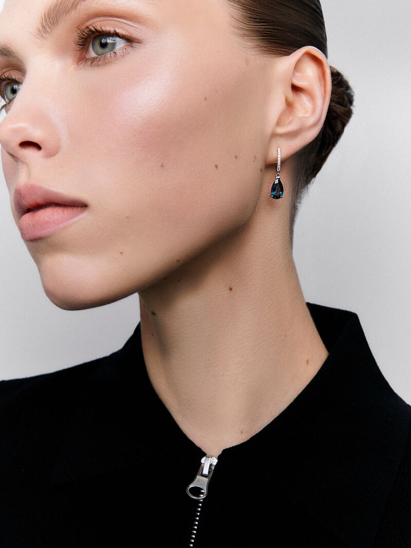 18K white gold hoop earrings with topaz and diamond pendant image number 2