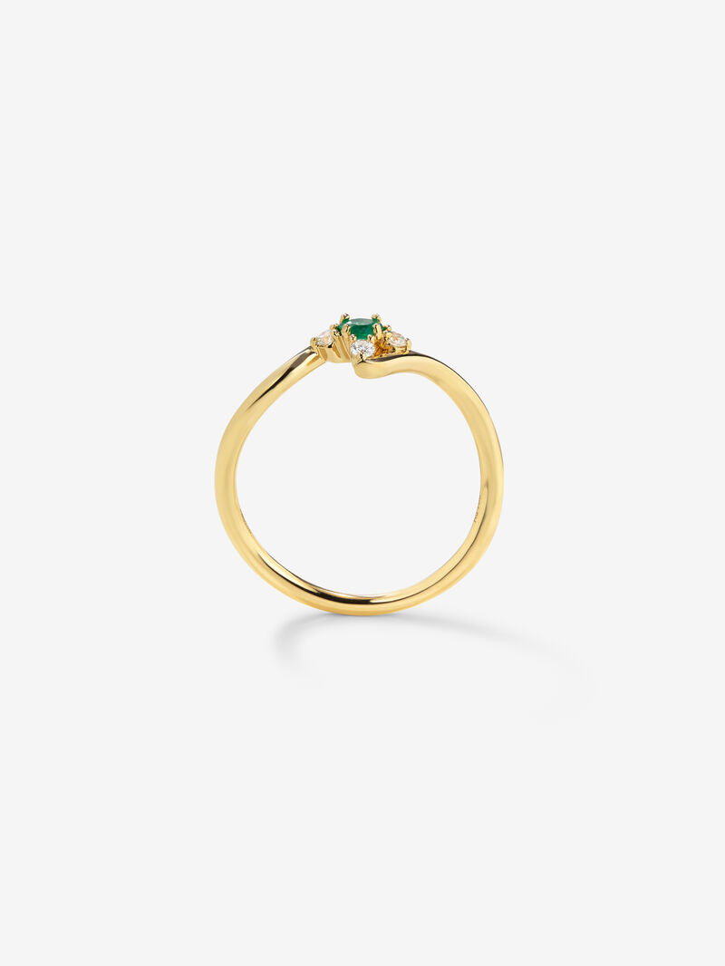 18K yellow gold ring with emerald and diamonds. image number 4