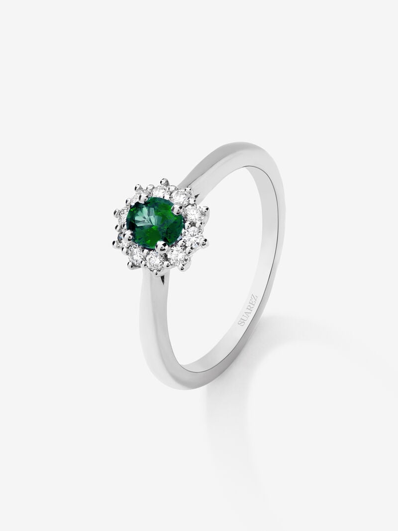 18K White Gold Ring with Emerald Green oval size and white diamonds image number 0