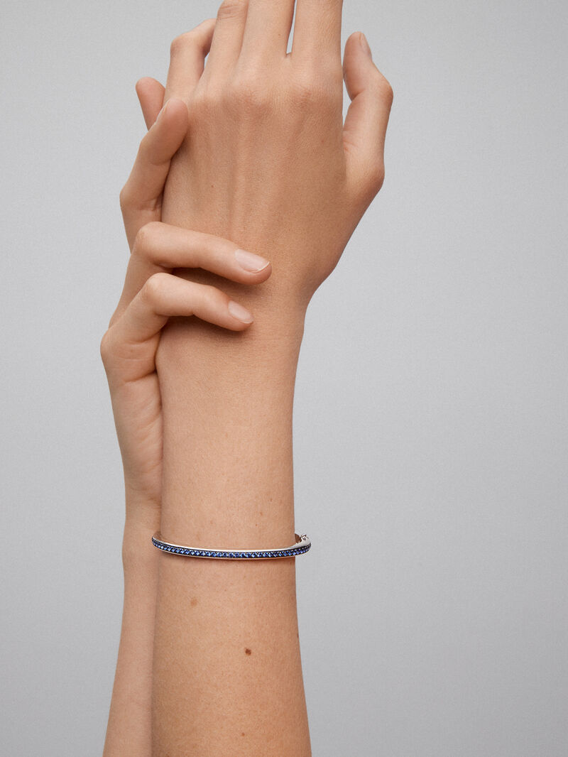925 Silver rigid bracelet with sapphires. image number 3
