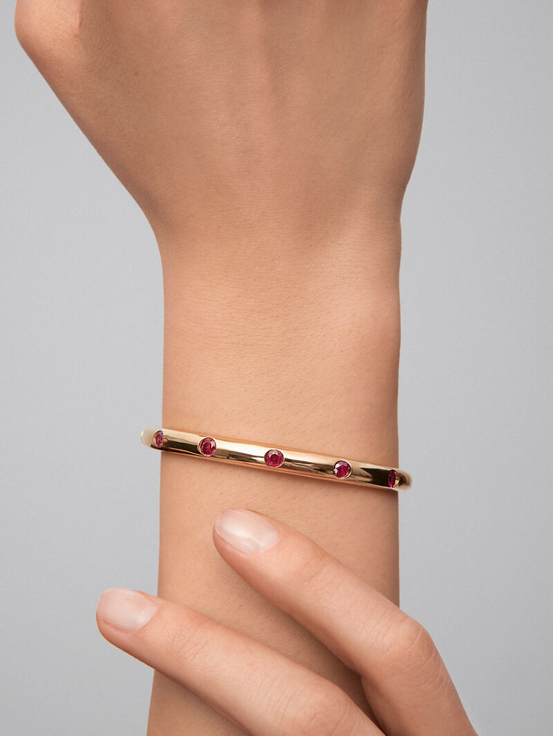 18K yellow gold bracelet with 1.2 ct brilliant cut rubies image number 3