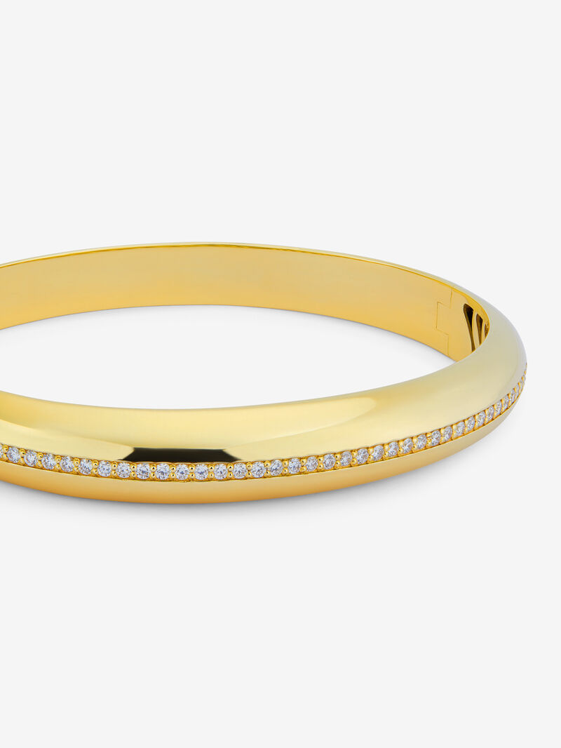Rigid 18K Yellow Gold Bracelet with Pavé Brilliant-Cut Diamonds image number 2