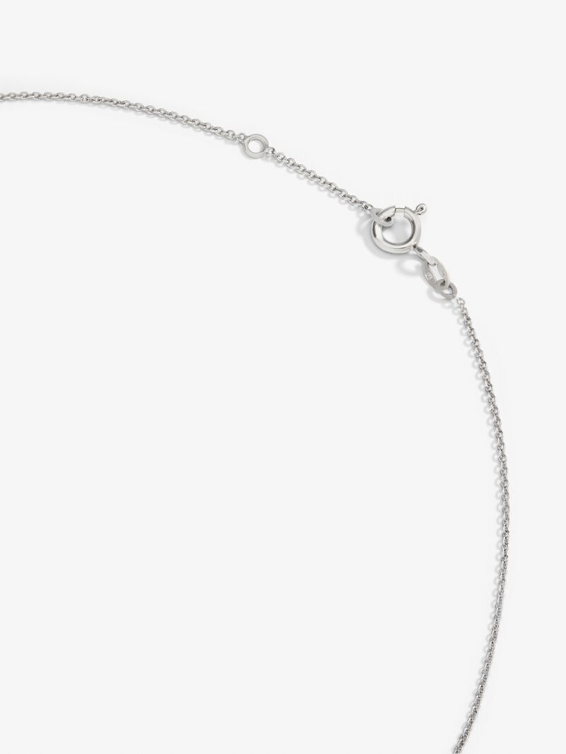 18K white gold chain pendant with solitary diamond image number 6