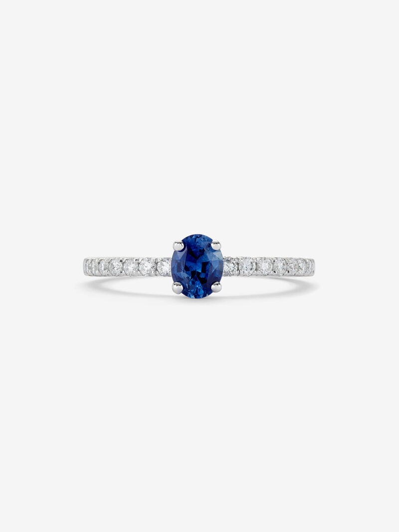 18K white gold ring with oval sapphire of 0.63 cts and 16 brilliant-cut diamonds with a total of 0.21 cts image number 1