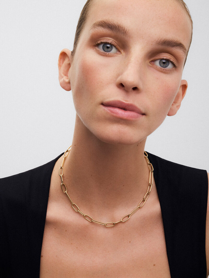 Medium link necklace of 18K yellow gold image number 3