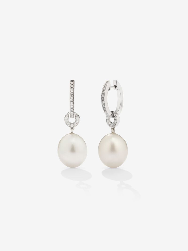 18K white gold ring pending with 9 mm and diamond Australian pearl pendant image number 0