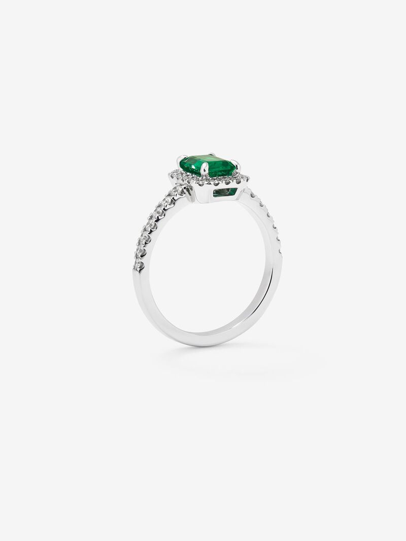 18K white gold ring with emerald cut emerald of 1.03 cts and border and arm of 32 brilliant cut diamonds with a total of 0.37 cts image number 2