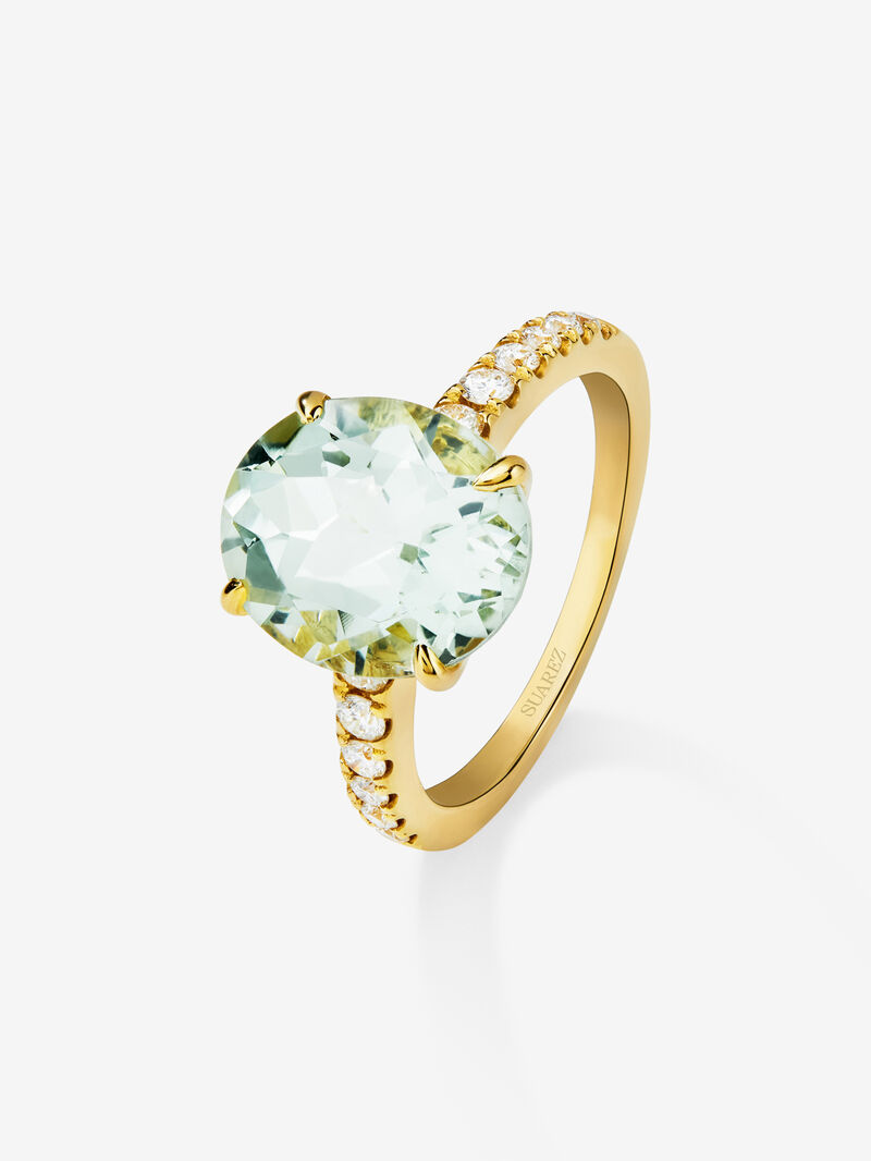 18K yellow gold ring with oval-cut green amethyst of 4.34 cts and 12 brilliant-cut diamonds with a total of 0.29 cts image number 0