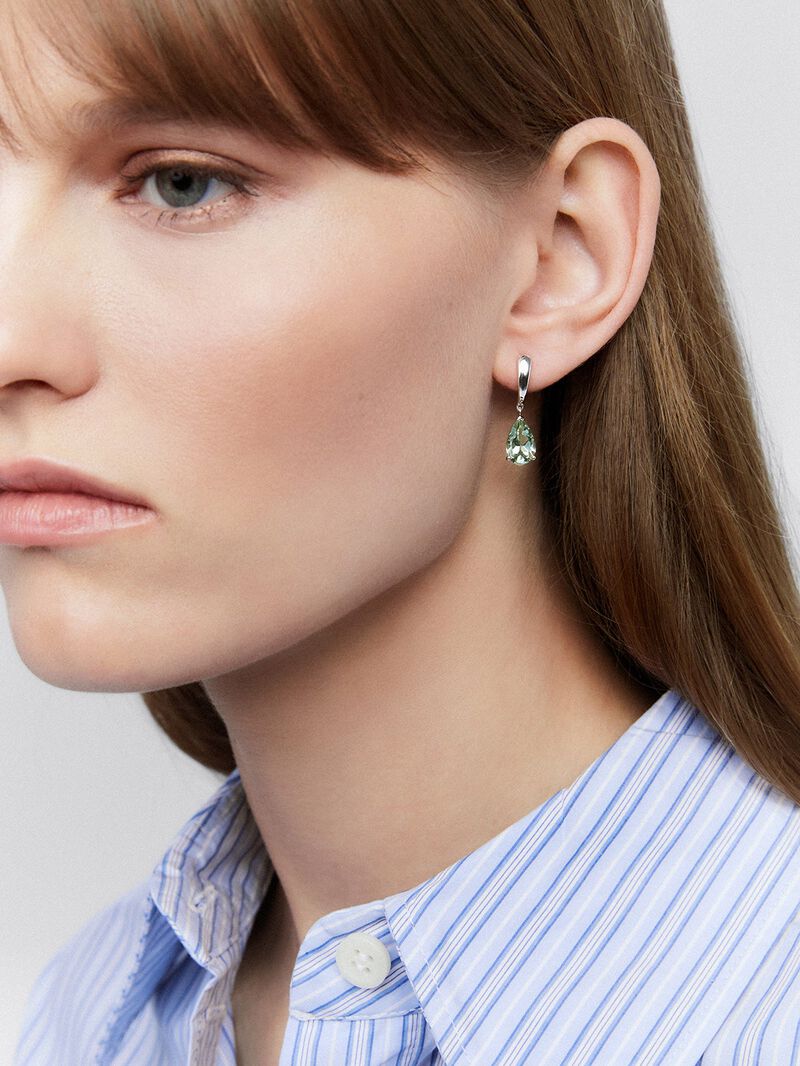 925 silver earrings with 3.2 ct pear-cut green amethyst image number 1