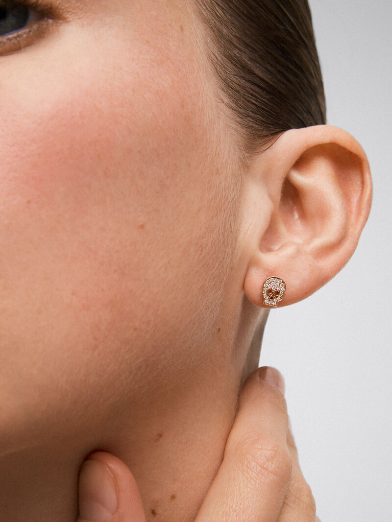 18kt Rose Gold Individual Skull Earring with Diamonds image number 3