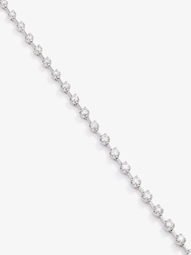 18K white gold necklace with white diamonds in 2.03 cts image number 2