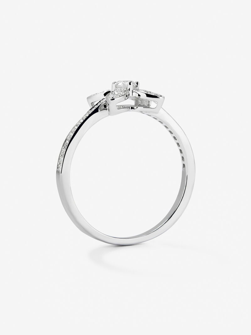 18K white gold ring with 31 brilliant-cut diamonds with a total of 0.34 cts image number 4
