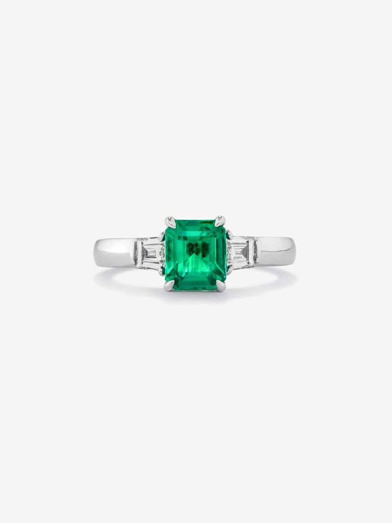 18K White Gold Tieillo Ring with Esmeralda Vivid in Emerald Size 1.64 CTS and 0.4 CTS diamonds image number 1