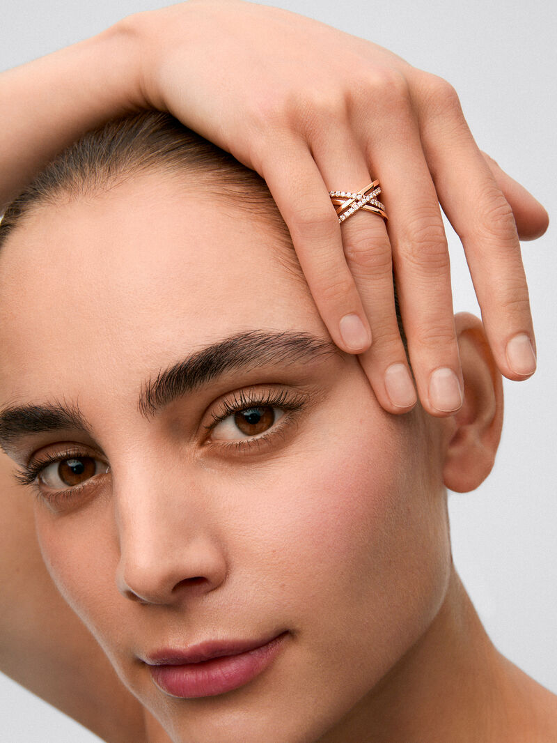 18K rose gold cross ring with 40 brilliant-cut diamonds with a total of 0.56 cts image number 1