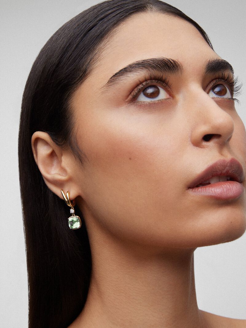 18K yellow gold earrings with 2 cushion-cut green amethysts with a total of 6.4 cts and 2 brilliant-cut diamonds with a total of 0.21 cts image number 5