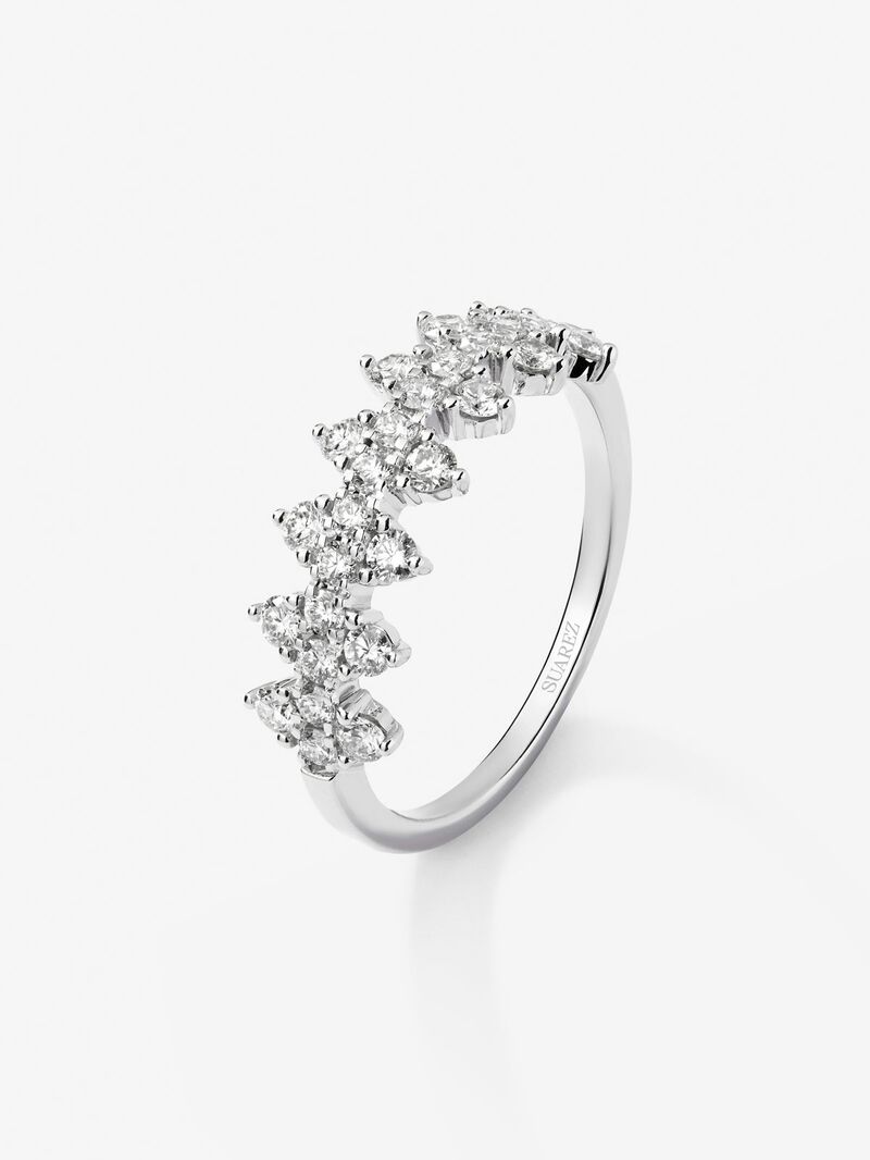 18K white gold ring with 28 brilliant-cut diamonds with a total of 0.59 cts image number 0