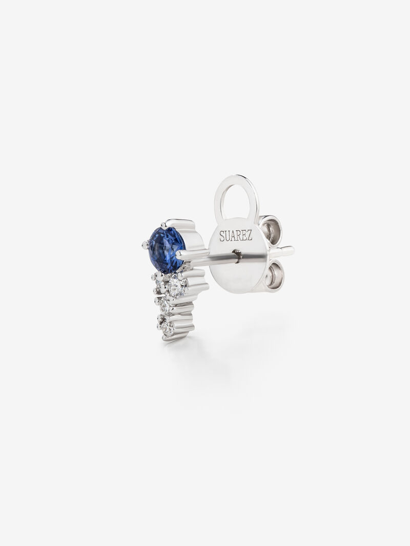 Individual left earring made of 18K white gold with sapphire and diamonds. image number 4