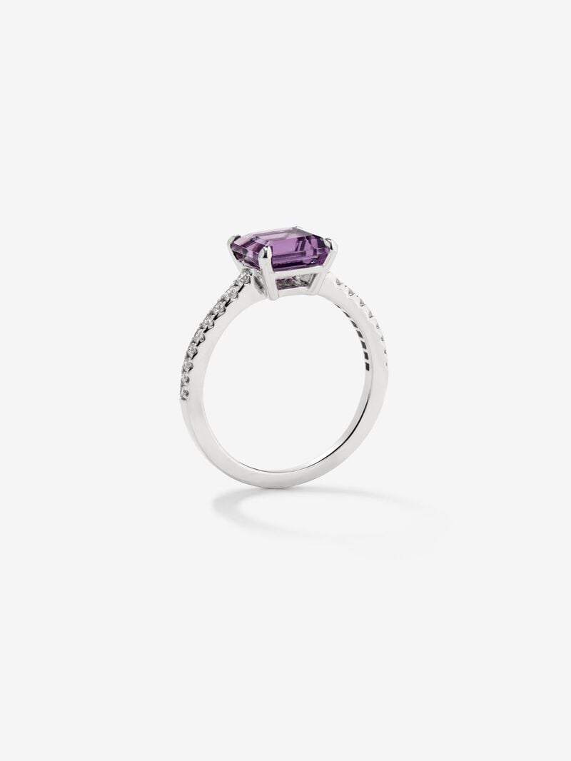 18K white gold ring with radiant cut purple amethyst of 1.79 cts and 18 brilliant cut diamonds with a total of 0.18 cts image number 4