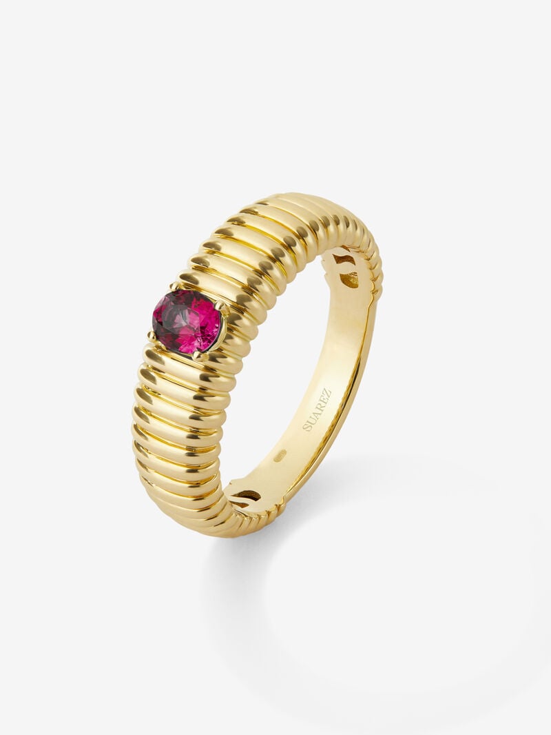 18K Yellow Gold Fluted Ring with Oval Cut Ruby image number 0