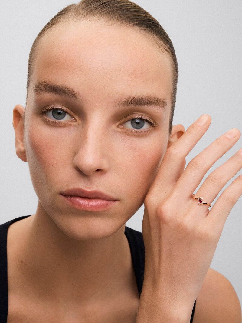 18K rose gold ring with brilliant cut ruby ​​of 0.14 and 4 brilliant cut diamonds with a total of 0.08 cts image number 3