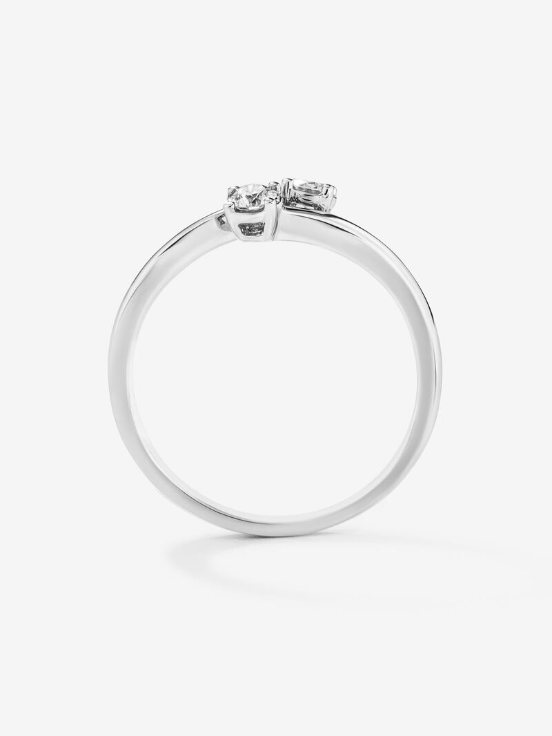 You and me ring in 18K white gold with 2 brilliant-cut diamonds with a total of 0.19 cts image number 2
