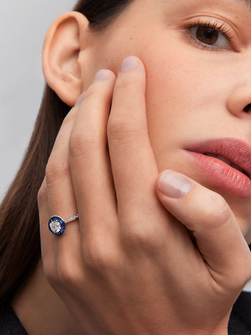 18K White Gold Ring with white diamonds in bright size of 0.88 cts and blue sapphires in 0.67 CTS trapeze size image number 3