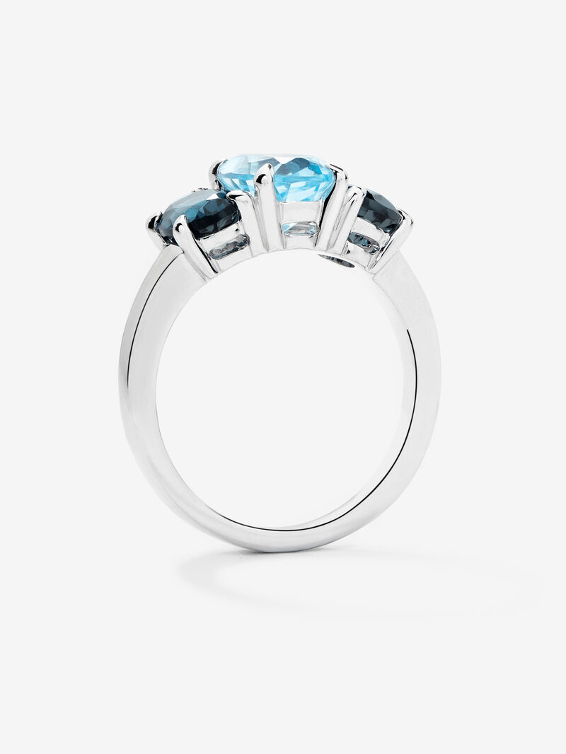 925 silver triplet ring with an oval-cut sky blue topaz of 2.31 cts and 2 oval-cut London blue topazes with a total of 1.71 cts image number 4
