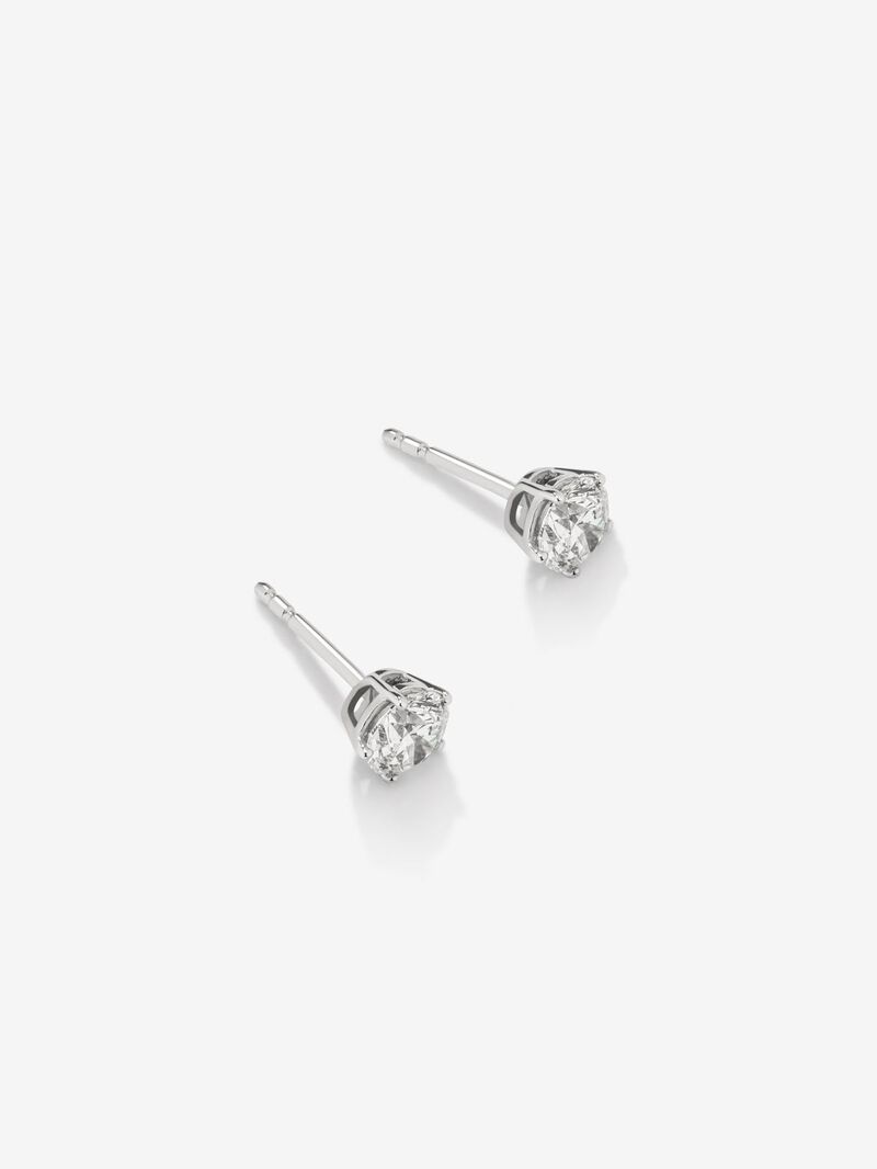18K white gold earrings with solitary diamond image number 1