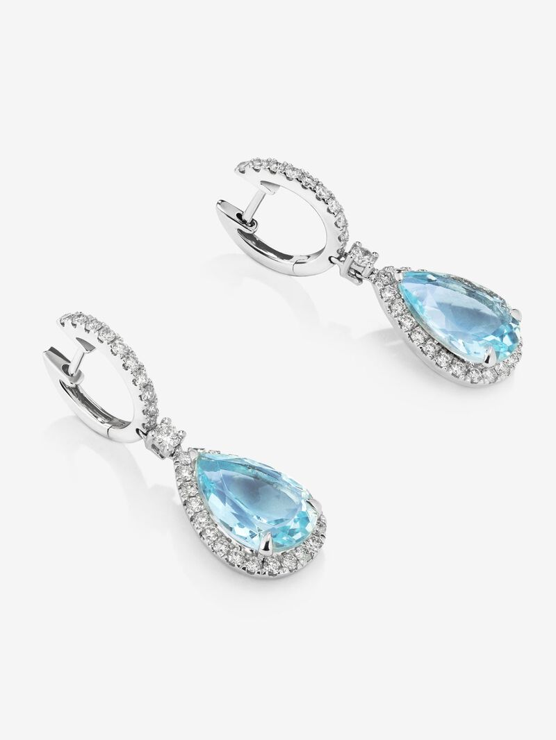 18K white gold earrings with 2 pear-cut aquamarines with a total of 2.05 cts and 56 brilliant-cut diamonds with a total of 0.68 cts image number 1