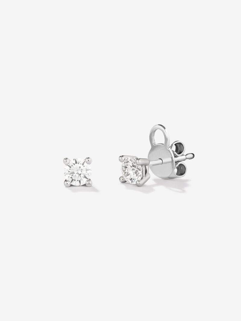 18K white gold earrings with solitary diamond image number 0