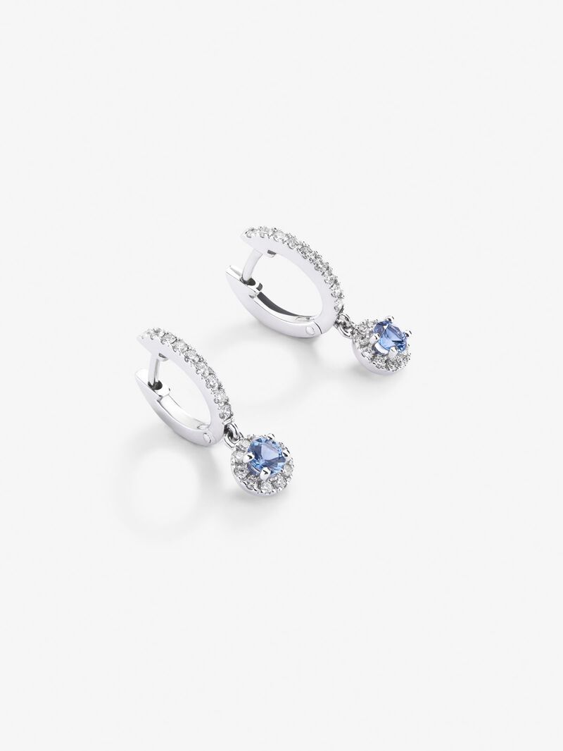 18K white gold hoop earrings with 38 brilliant-cut diamonds with a total of 0.29 cts and 2 brilliant-cut blue sapphires with a total of 0.37 cts image number 2