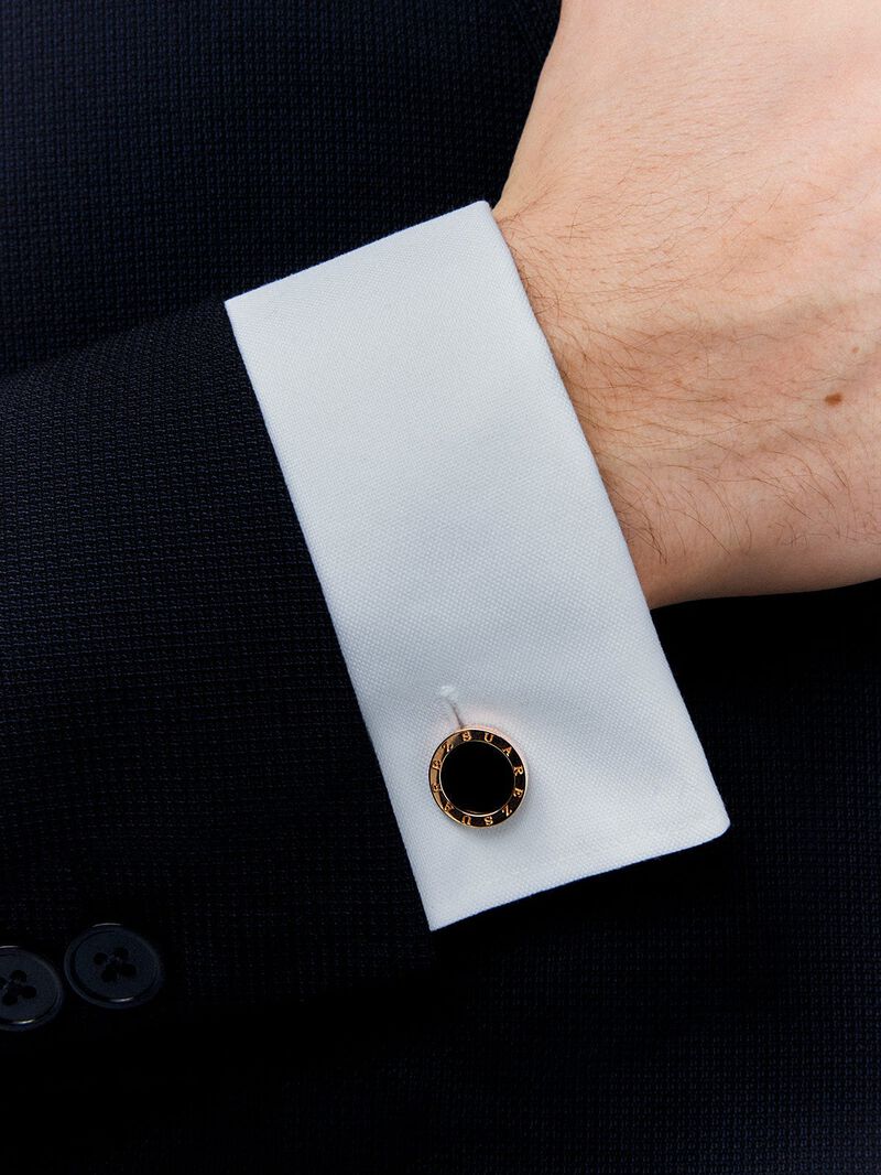 18K rose gold cufflinks with 2 black onyxes with a total of 5.13 cts image number 3