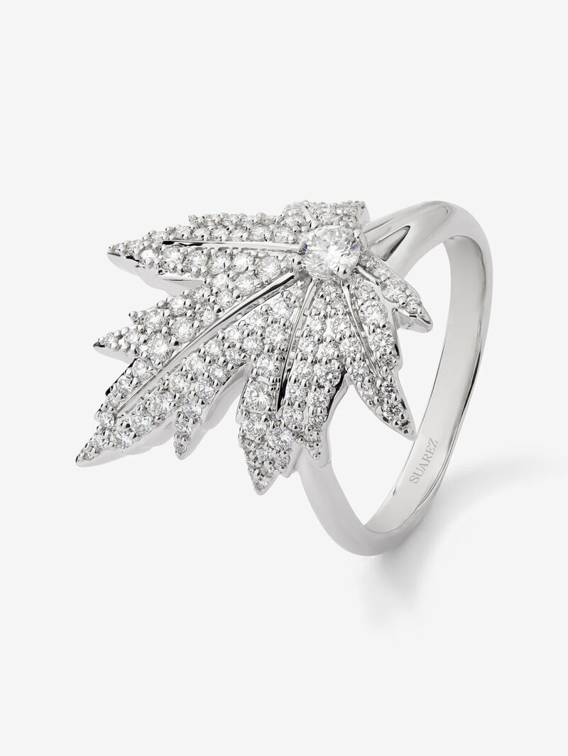 18K white gold ring with a 0.16 ct central brilliant-cut diamond, diamond pavé, and a maple leaf design image number 0
