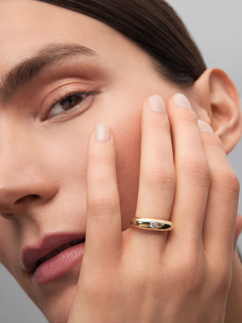 18K yellow gold ring with 0.2 ct brilliant cut diamond image number 3
