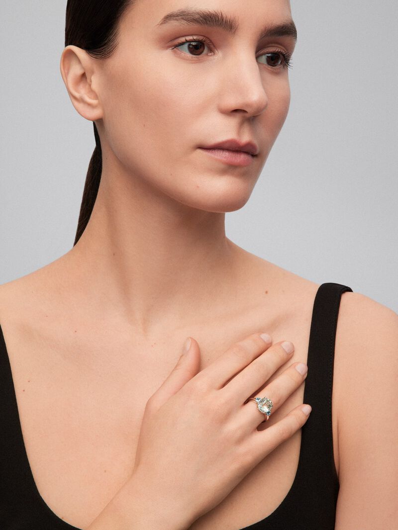 925 silver triple ring with oval-cut green amethyst and 2 brilliant-cut Swiss blue topazes image number 1