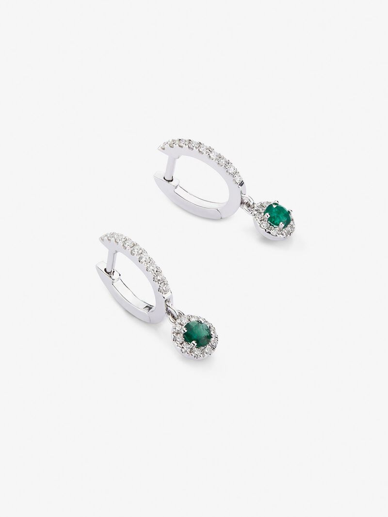 18K white gold earrings with 0.3 ct brilliant cut emerald and 0.3 ct brilliant cut diamonds image number 2