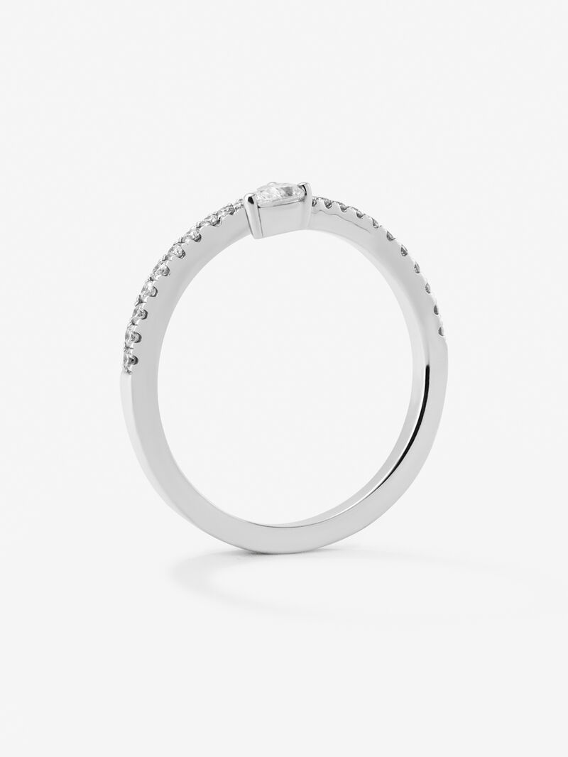 You and me ring in 18K white gold with a pear-cut diamond of 0.14 cts and 25 brilliant-cut diamonds with a total of 0.17 cts image number 4
