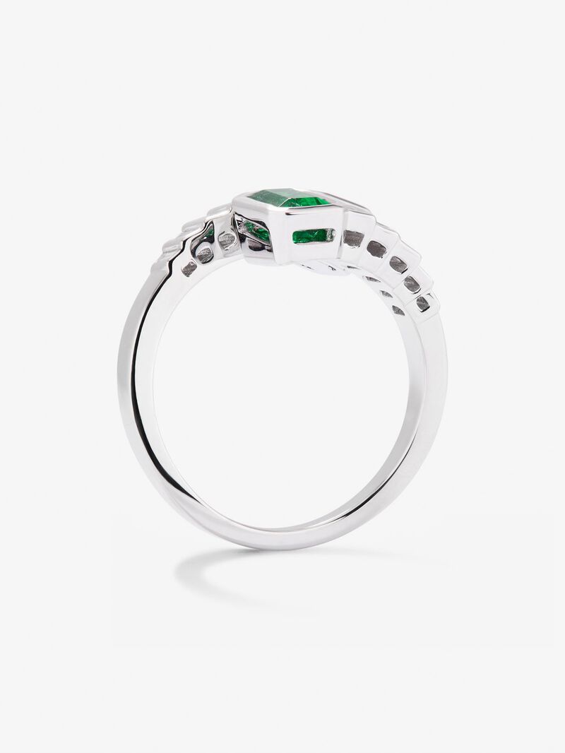 You and me ring in 18K white gold with 2 octagonal-cut green emeralds with a total of 1.28 cts and 10 baguette-cut diamonds with a total of 0.57 cts image number 4