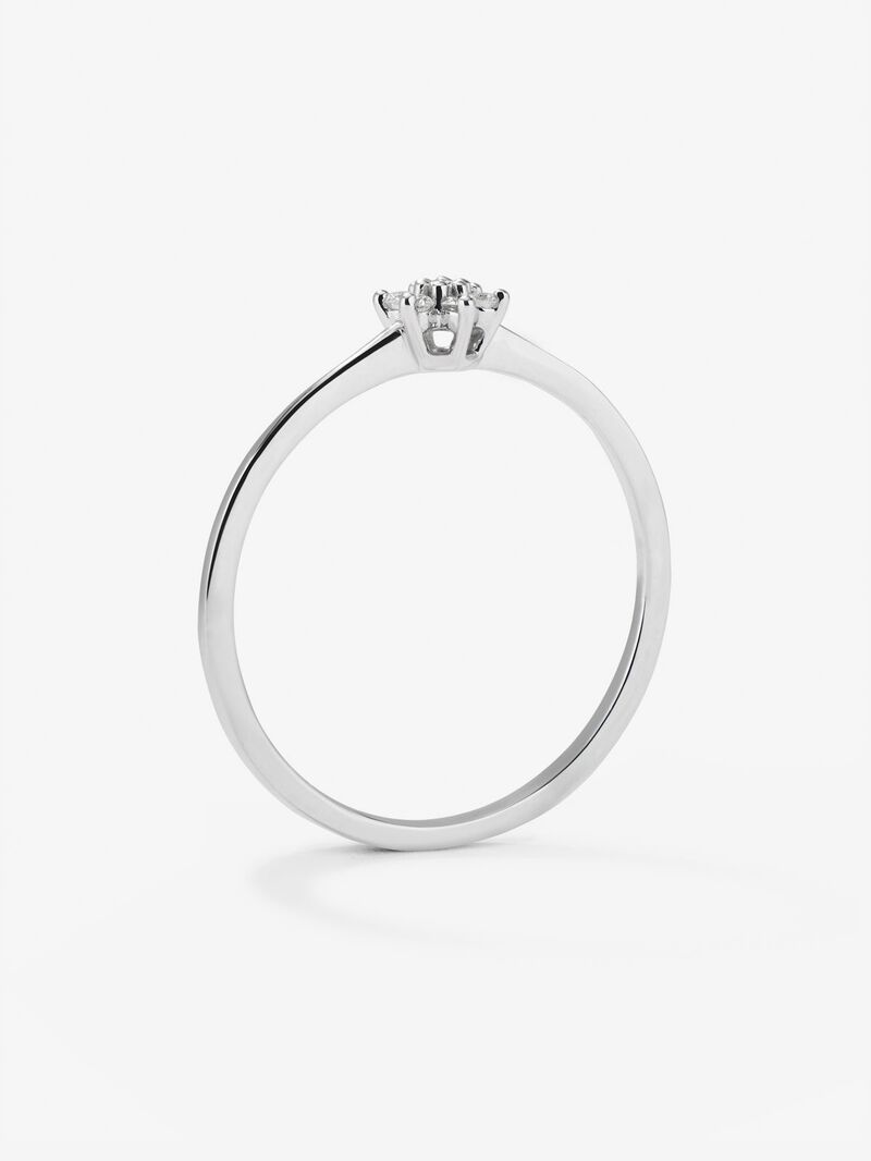 18K white gold ring with 7 brilliant-cut diamonds with a total of 0.07 cts and star shape image number 4