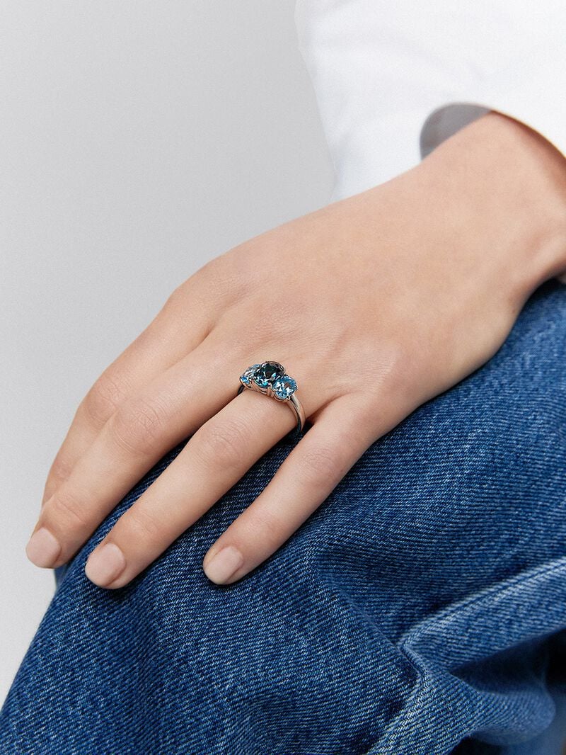 928 Silver Trio Ring with Topaz image number 3
