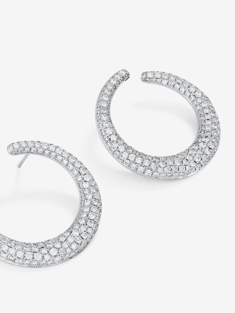 Great Open White Gold Open Aro Earrings with White Diamond Pavé image number 3