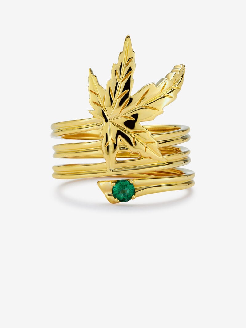 18K yellow gold ring with a 0.11 ct brilliant-cut emerald, in a maple leaf design image number 2