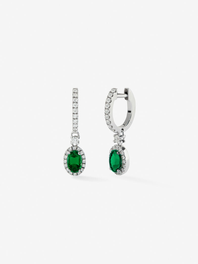 18K white gold earrings with green emerald of 0,43 cts and brilliant cut-diamonds totaling 0,23 cts image number 0