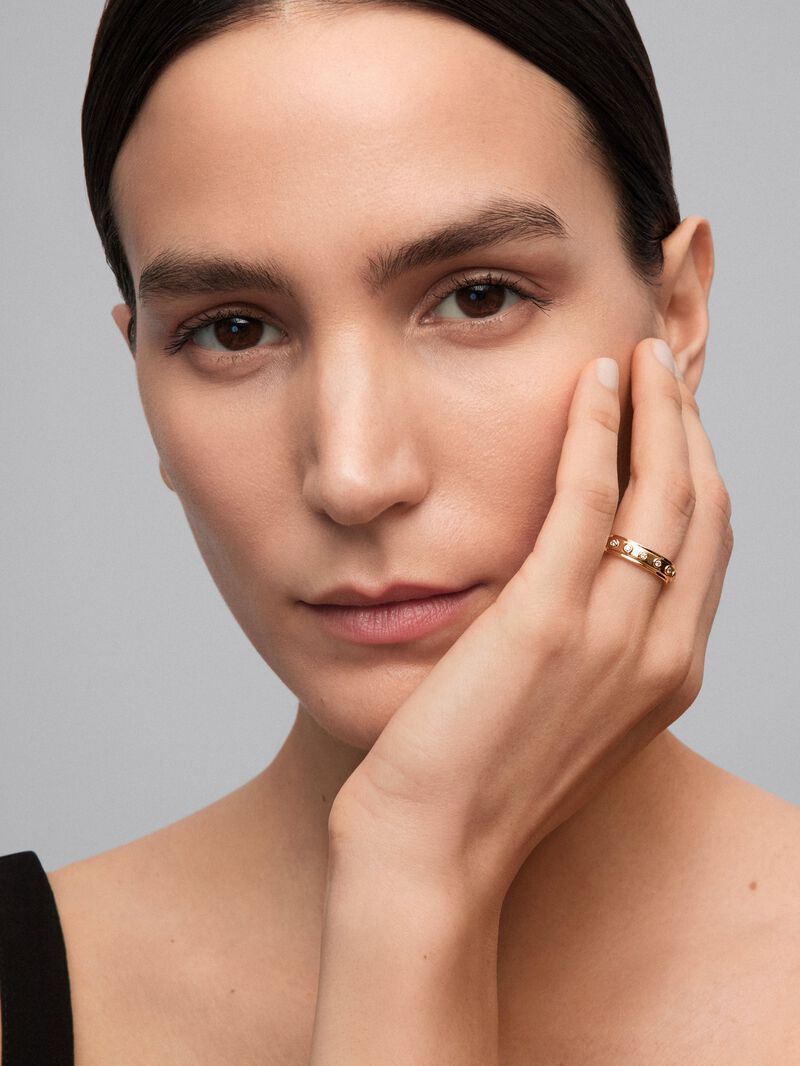 18K yellow gold ring with 16 brilliant-cut diamonds with a total of 0.28 cts image number 1