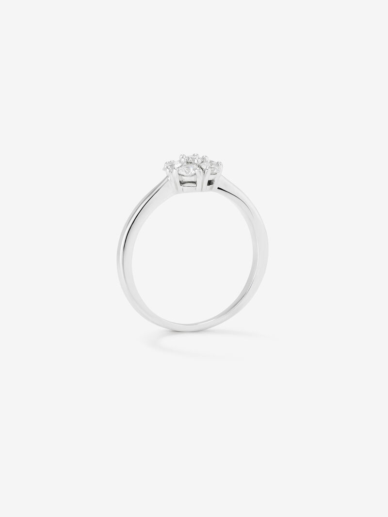 18K White Gold Pave Diamond Ring image number 3