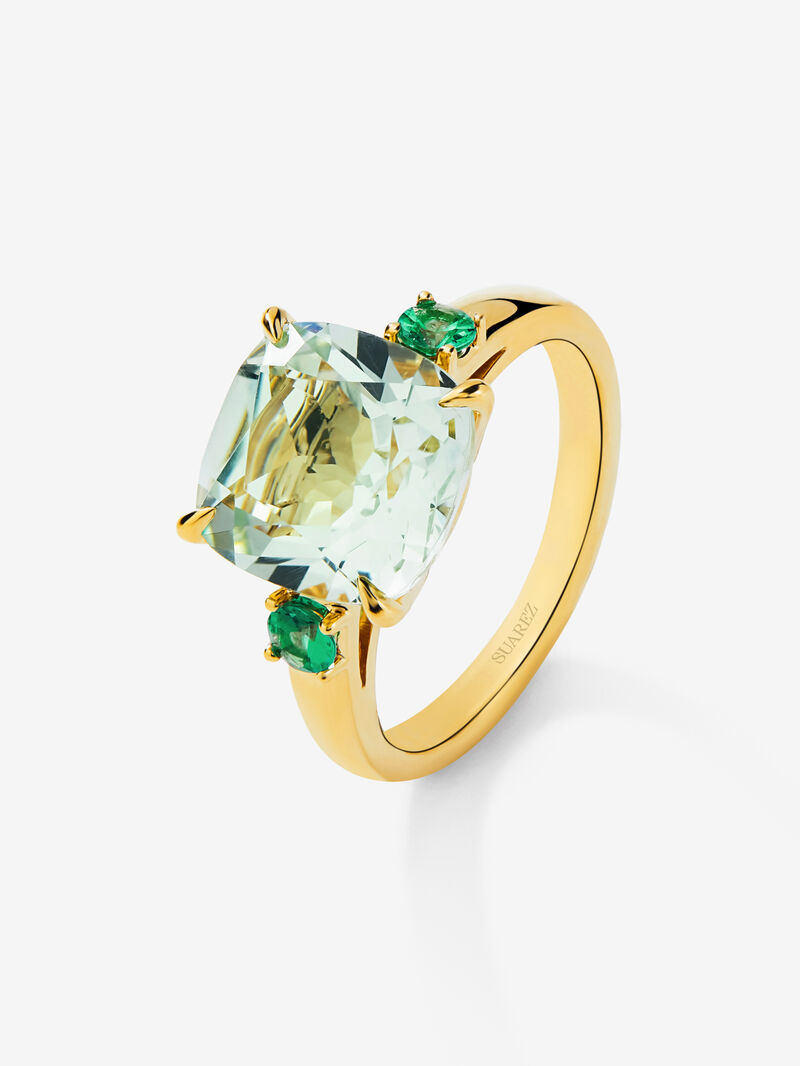 18K yellow gold triple ring with 3.95 ct cushion-cut green amethyst and 0.25 ct brilliant-cut green emeralds image number 0