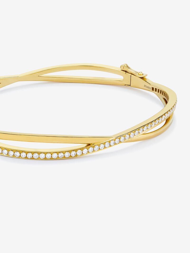 Rigid yellow gold bracelet of 18k with white diamonds in 0.74 cts image number 6